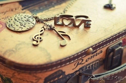 早安心语:你的梦想决定着你的未来 (3)